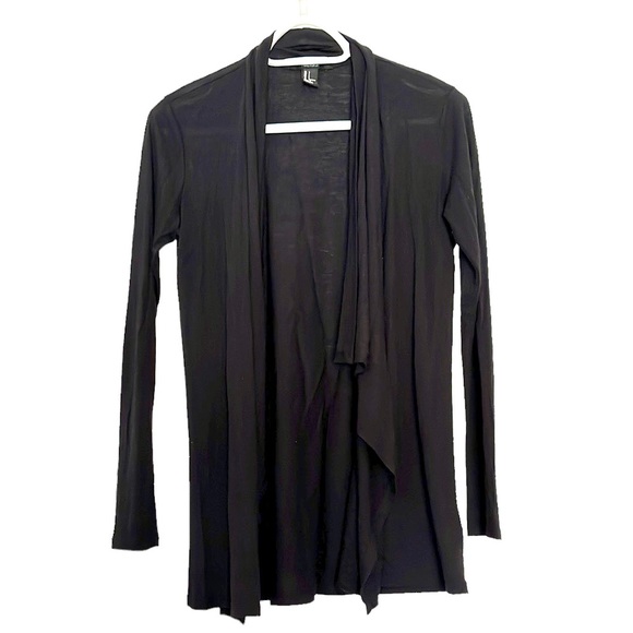 3/$18 Forever 21 black light weight cardigan size small - Picture 1 of 9